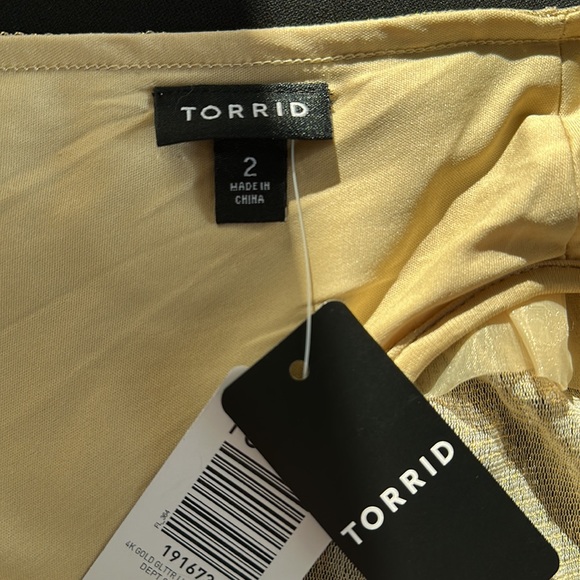 New Unworn with Tags - Torrid Knit Glitter Lurex Surplice Peplum Top - Picture 9 of 10